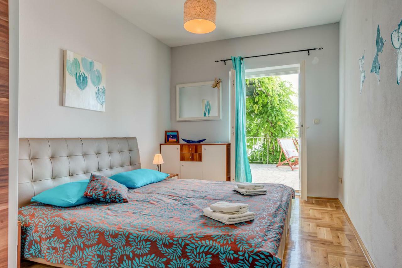 Holiday Home Figa Оміш Екстер'єр фото