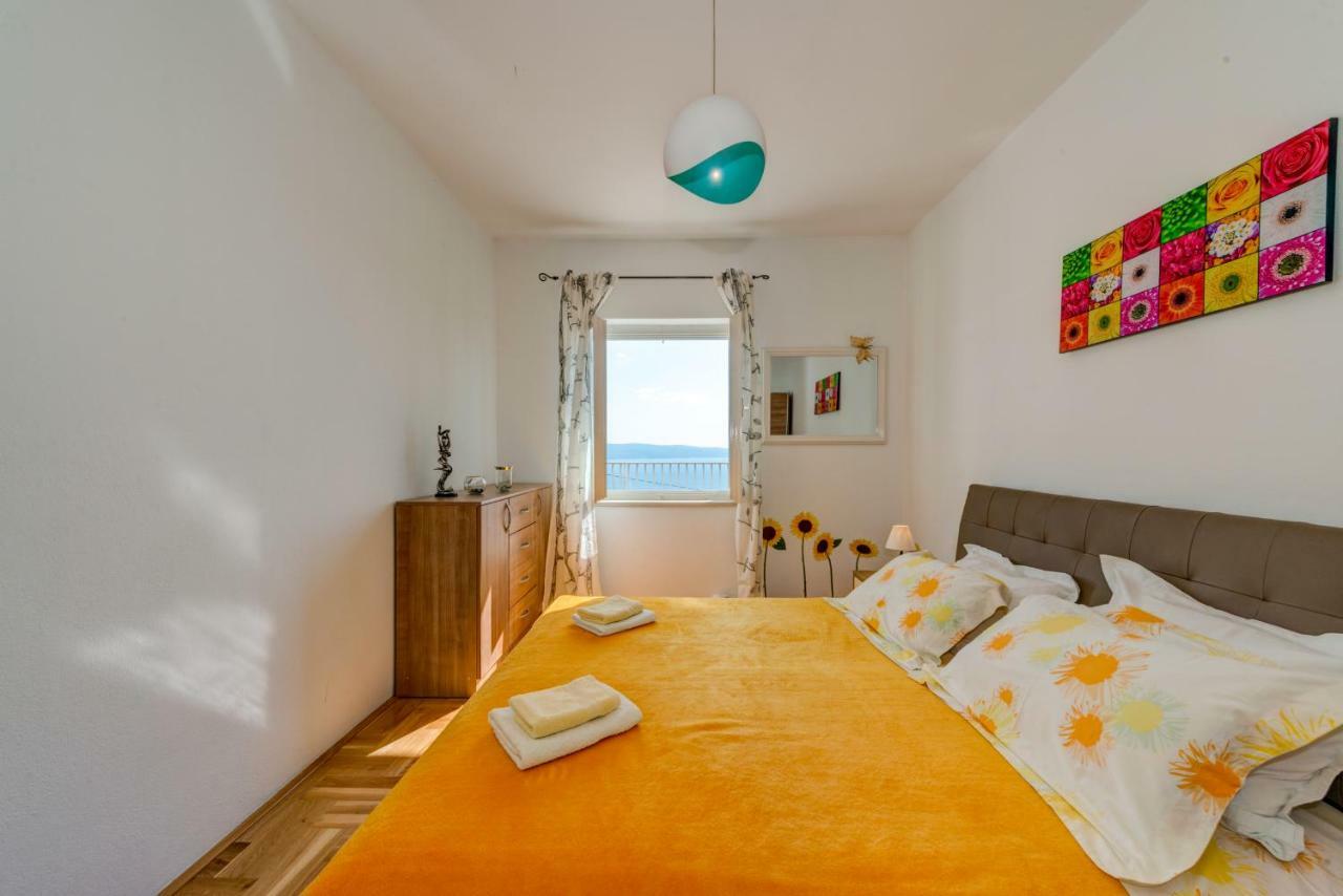 Holiday Home Figa Оміш Екстер'єр фото