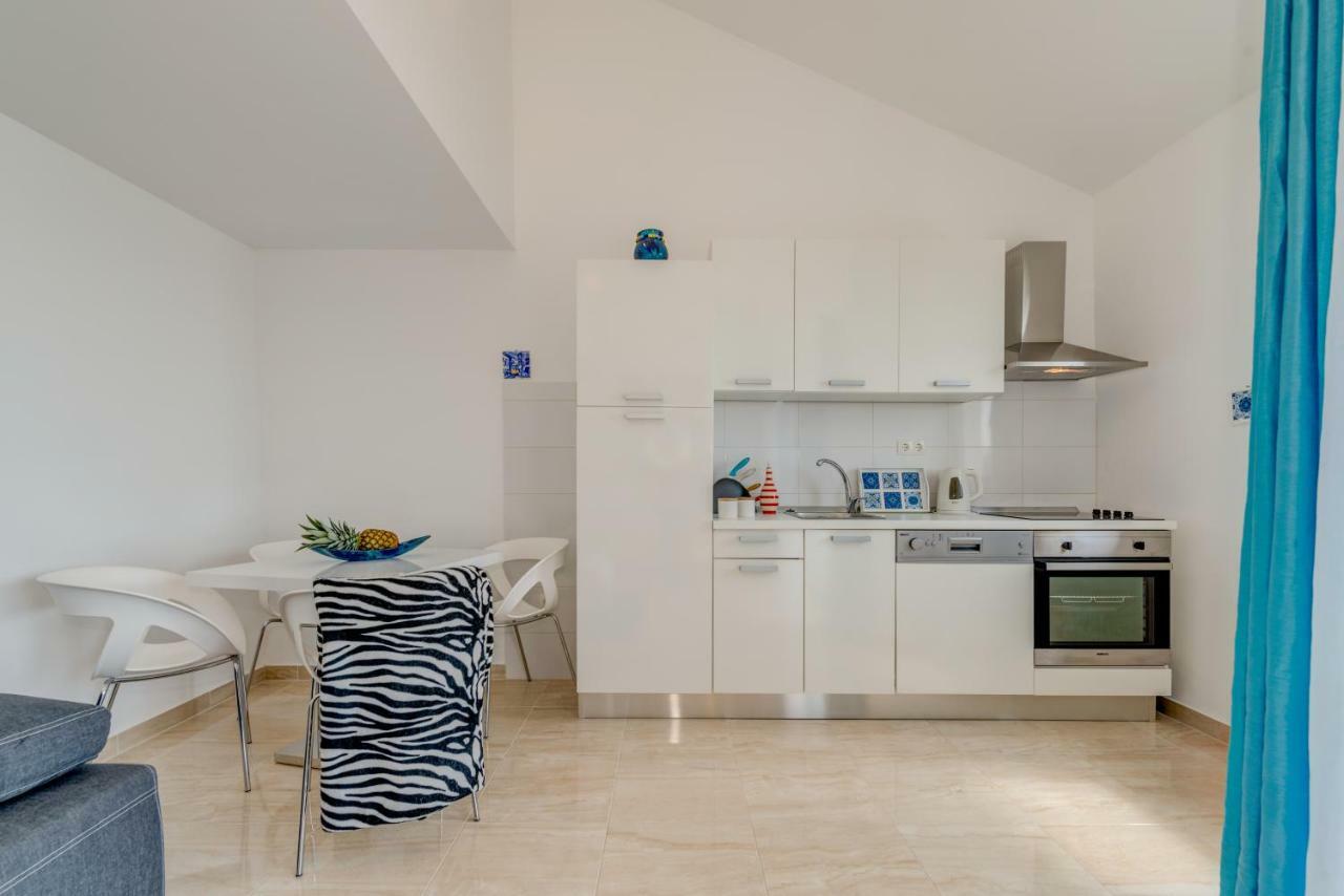 Holiday Home Figa Оміш Екстер'єр фото